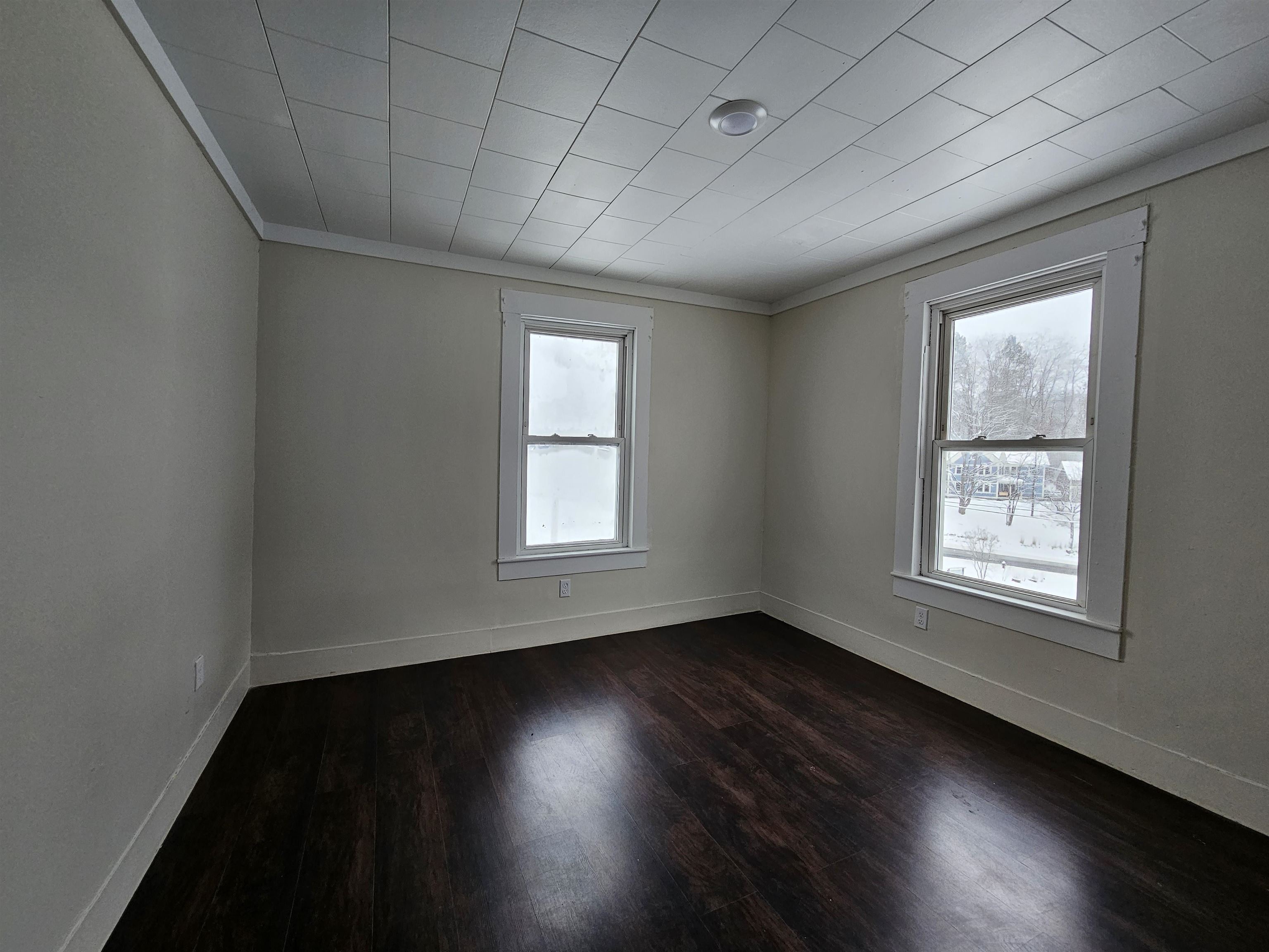 49 Winter Street Hardwick, VT 05843 - Photo 18 of 27