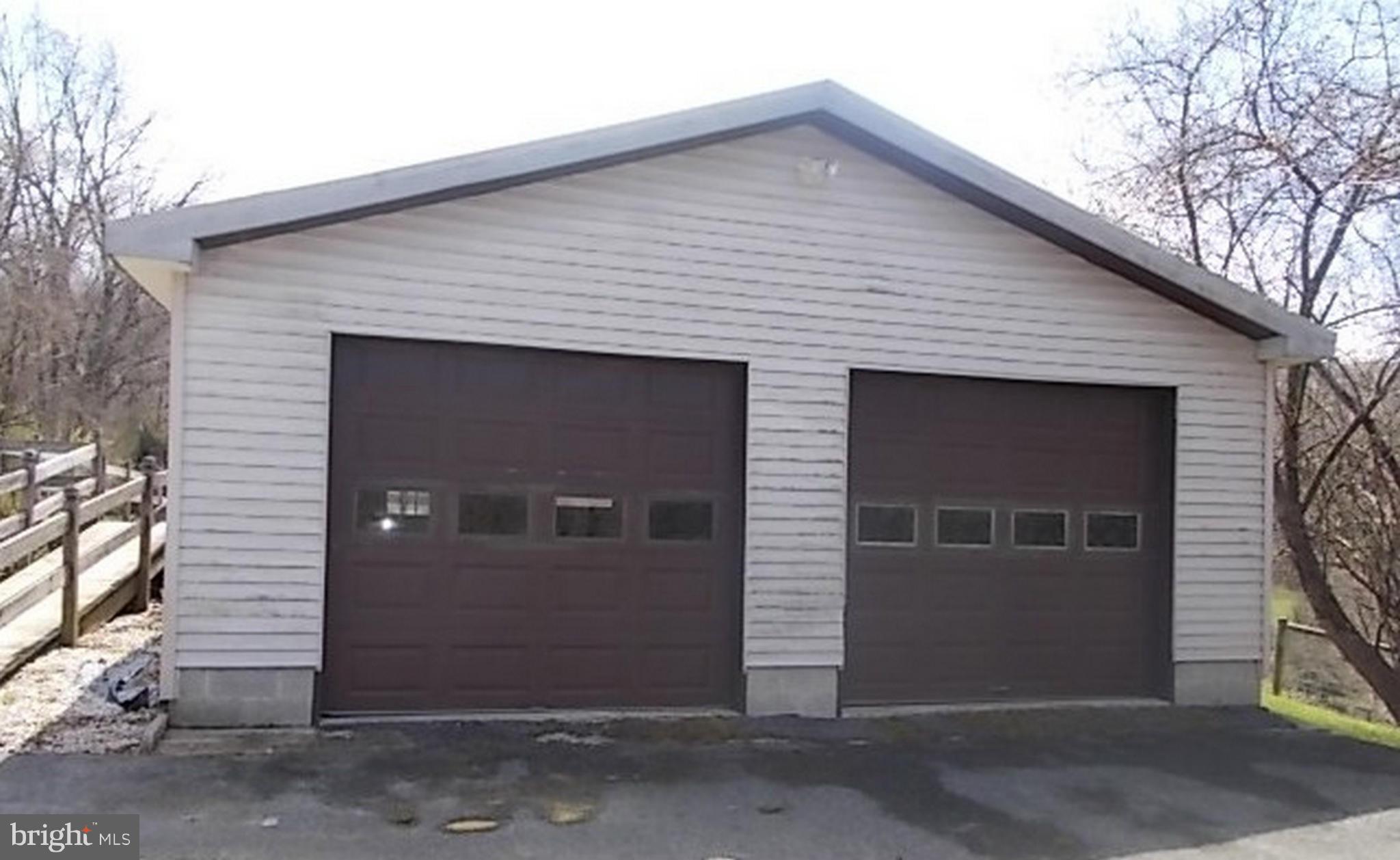 815 East Deep Run Road Westminster, MD 21158 - Photo 2 of 11 Exterior (General)