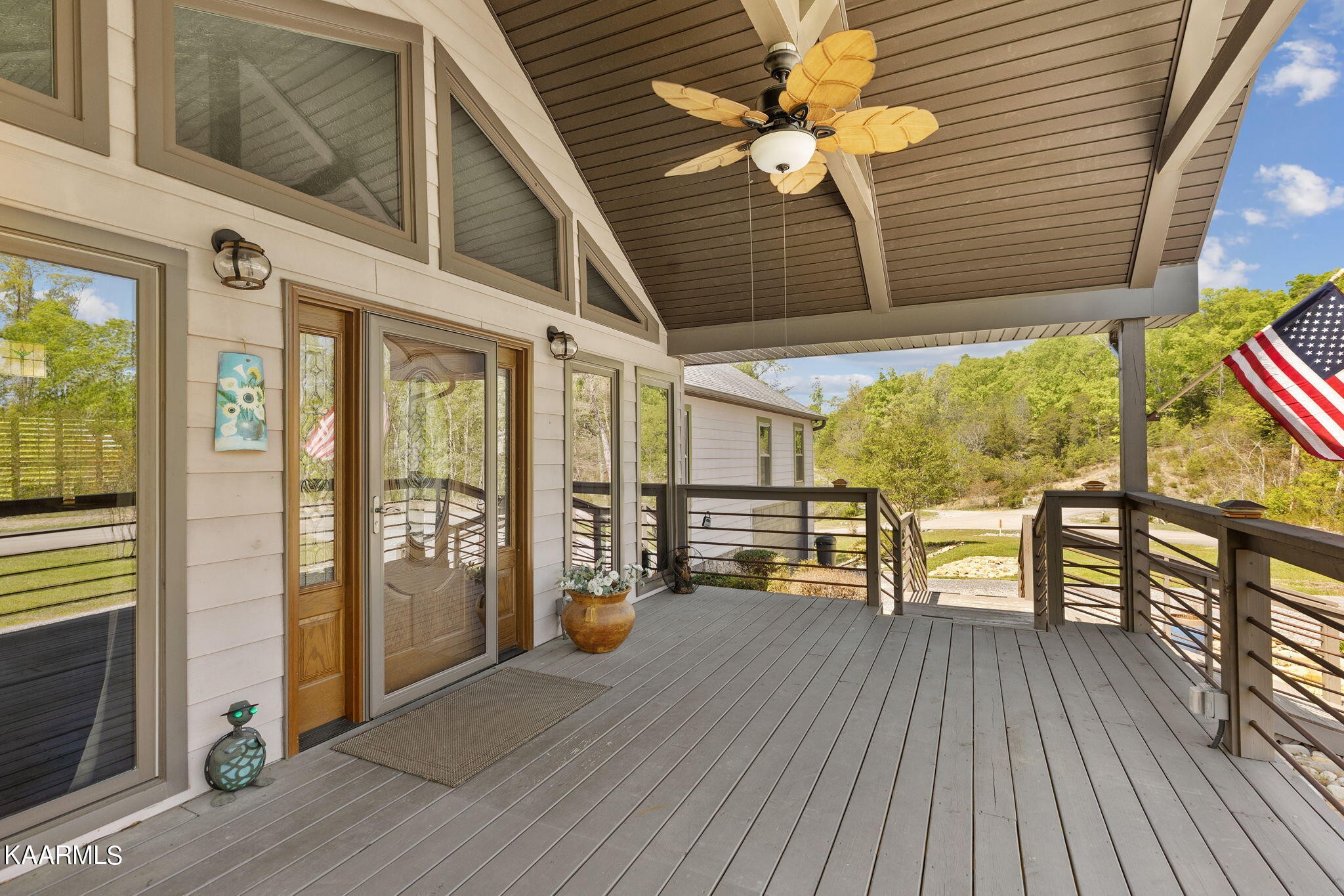 108 Bay View Point Sevierville, TN 37876 - Photo 8 of 39