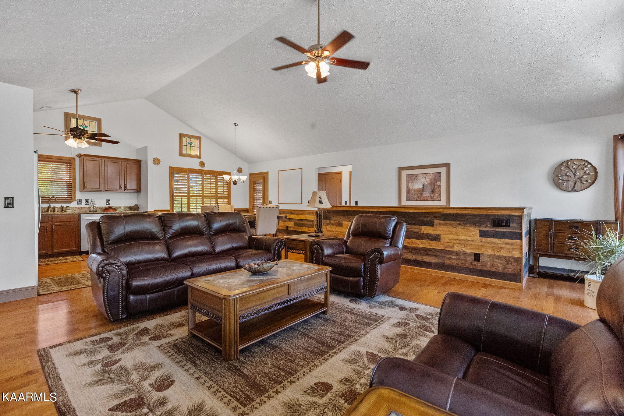 108 Bay View Point Sevierville, TN 37876 - Photo 9 of 39