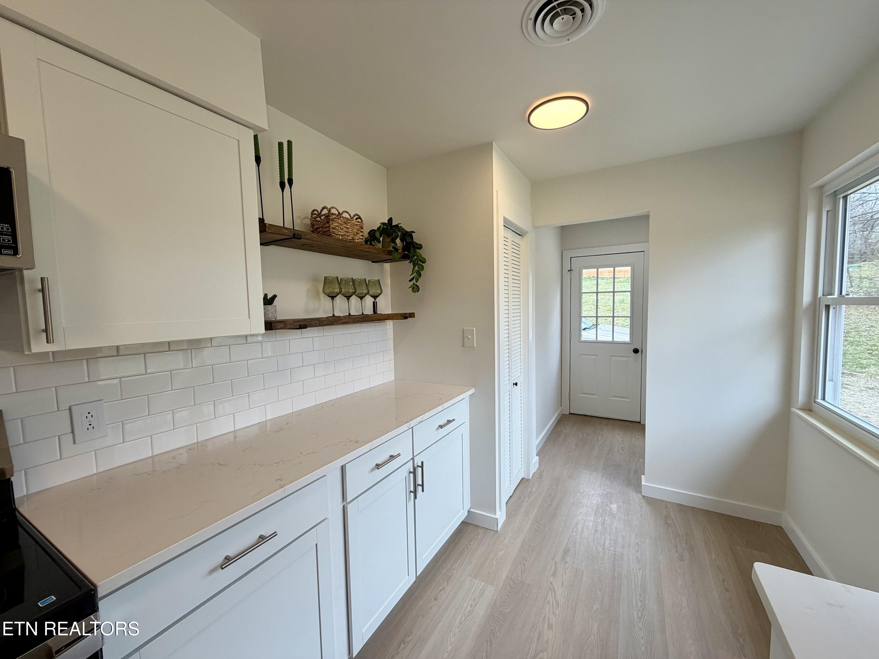 7810 Brickyard Road Powell, TN 37849 - Photo 12 of 27 IMG_7661