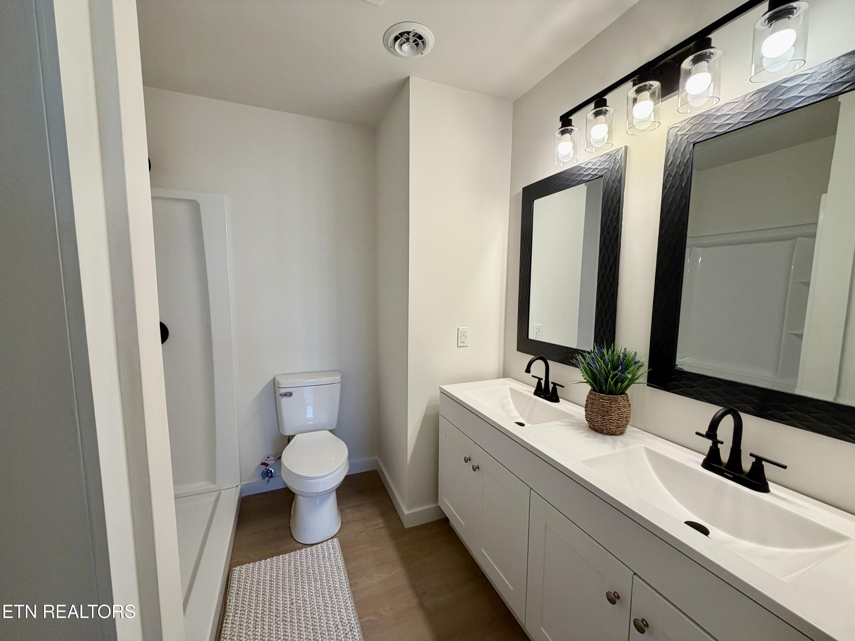 7810 Brickyard Road Powell, TN 37849 - Photo 17 of 27 IMG_7643