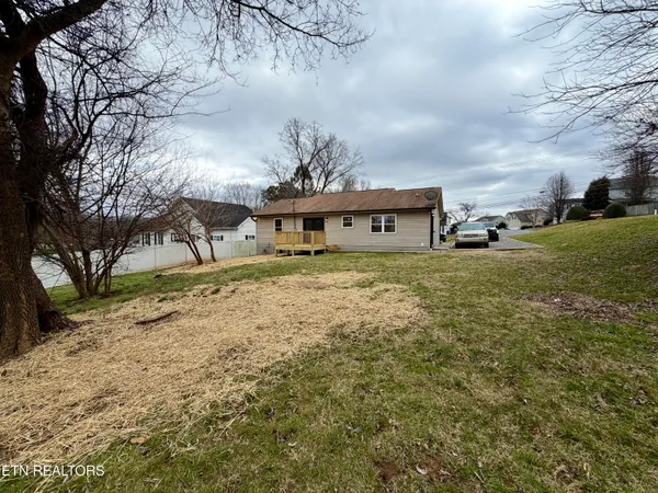 $339,900 | 7810 Brickyard Road, Powell, TN 37849