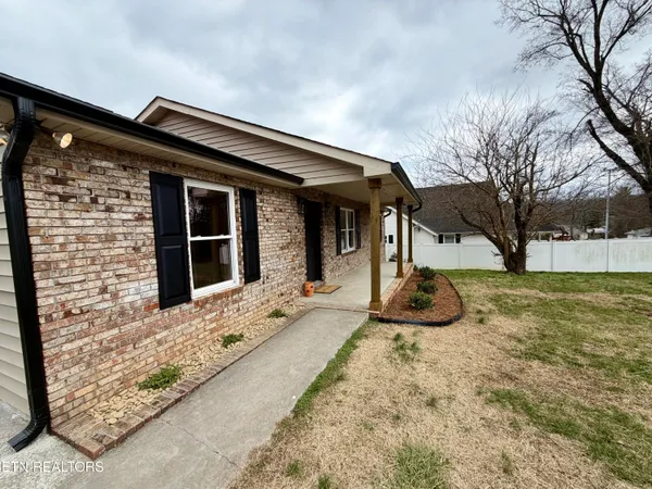 $339,900 | 7810 Brickyard Road, Powell, TN 37849