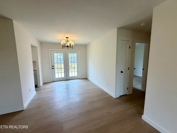 $339,900 | 7810 Brickyard Road, Powell, TN 37849