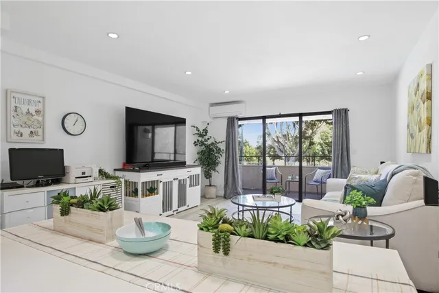 $439,000 | 26101 Vermont Avenue, Unit 103B, Harbor City, CA 90710