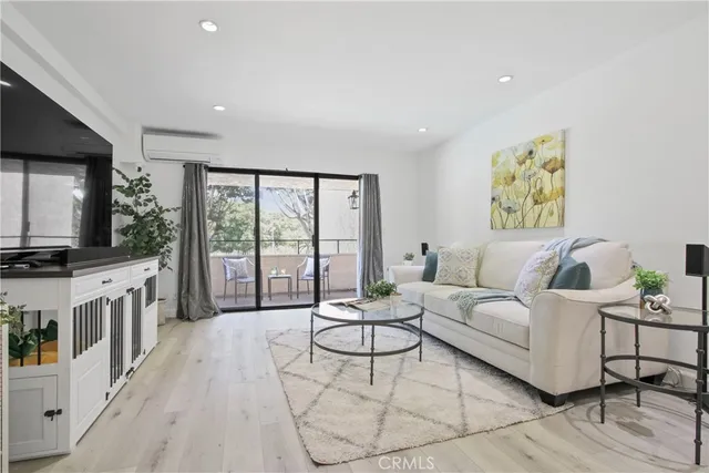 $439,000 | 26101 Vermont Avenue, Unit 103B, Harbor City, CA 90710