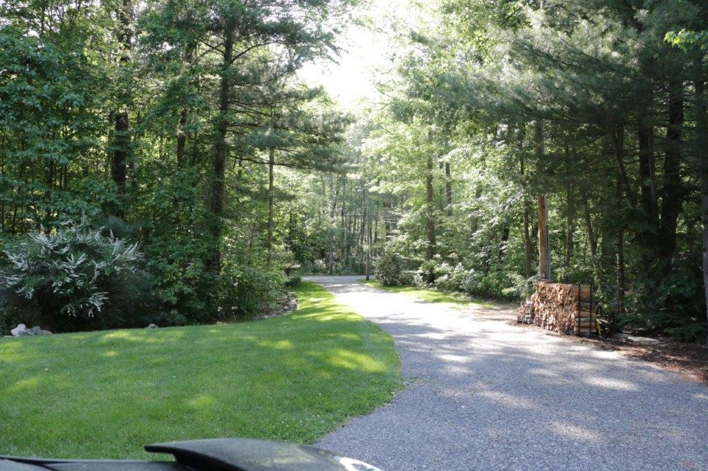 21 Barnett Road Sutton, MA 01590 - Photo 3 of 30