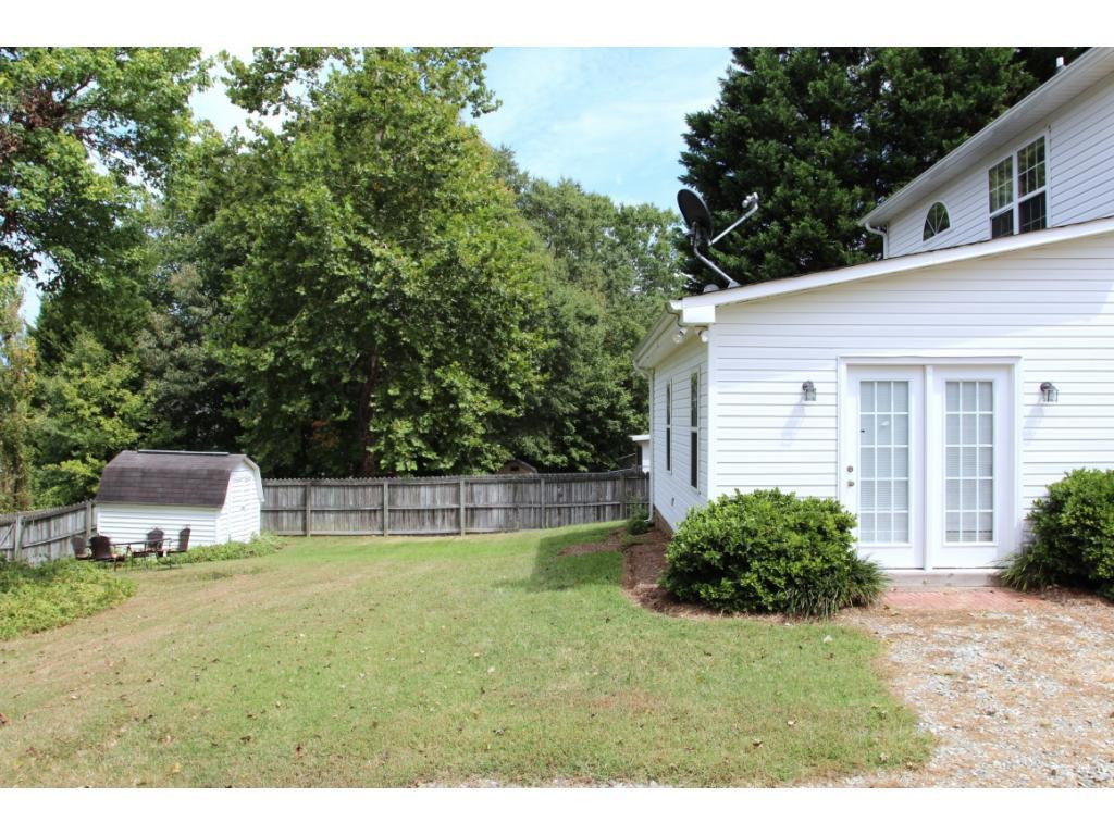 1813 Whites Mill Road High Point, NC 27265 - Photo 20 of 24 Gallery Image 20