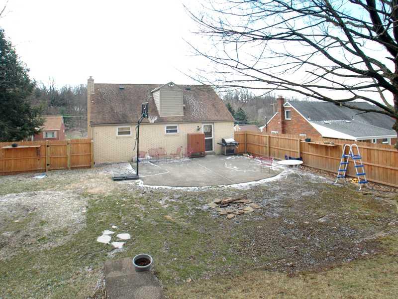130 Seton Road Verona, PA 15147 - Photo 15 of 15 Exterior Back.