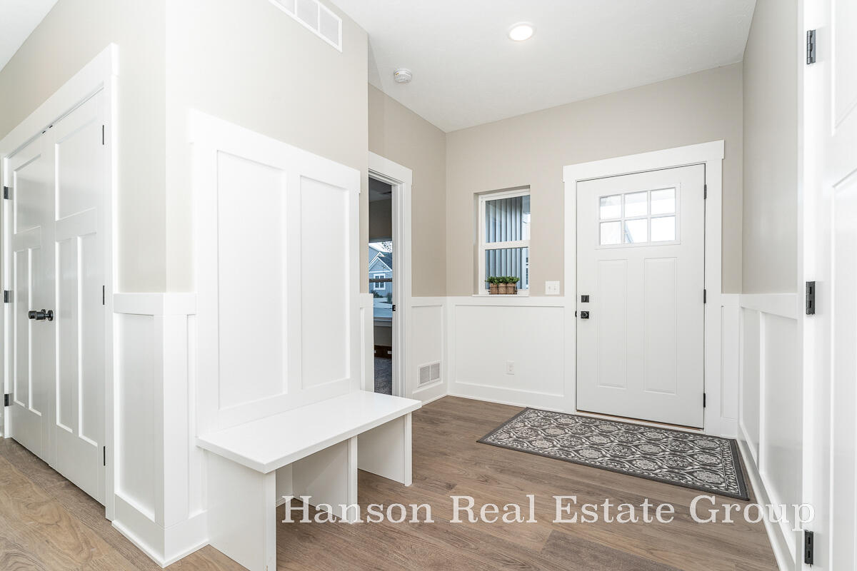 1467 Ctr Hl Road, Unit 18 Lowell, MI 49331 - Photo 6 of 27 CumberlandFall22_29