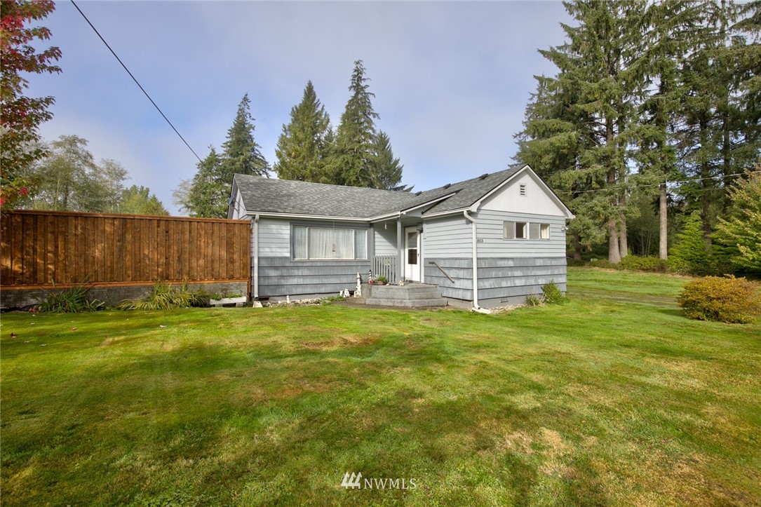 803 Clarke Road Aberdeen, WA 98520 - Photo 1 of 24 Gallery Image 1