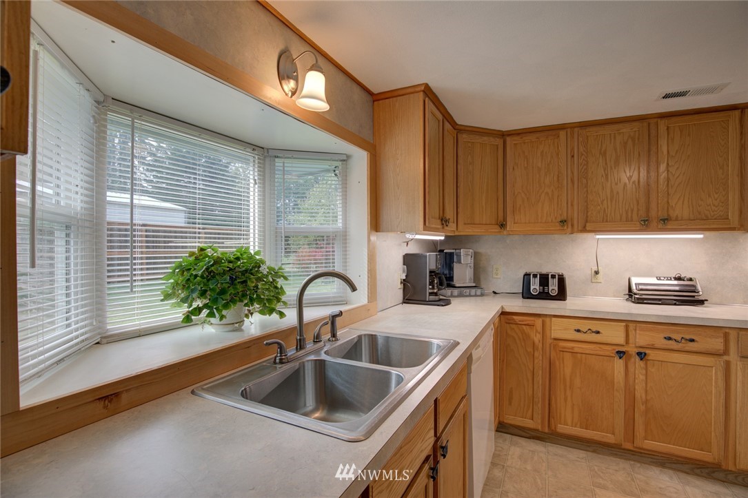 803 Clarke Road Aberdeen, WA 98520 - Photo 12 of 24 Gallery Image 12