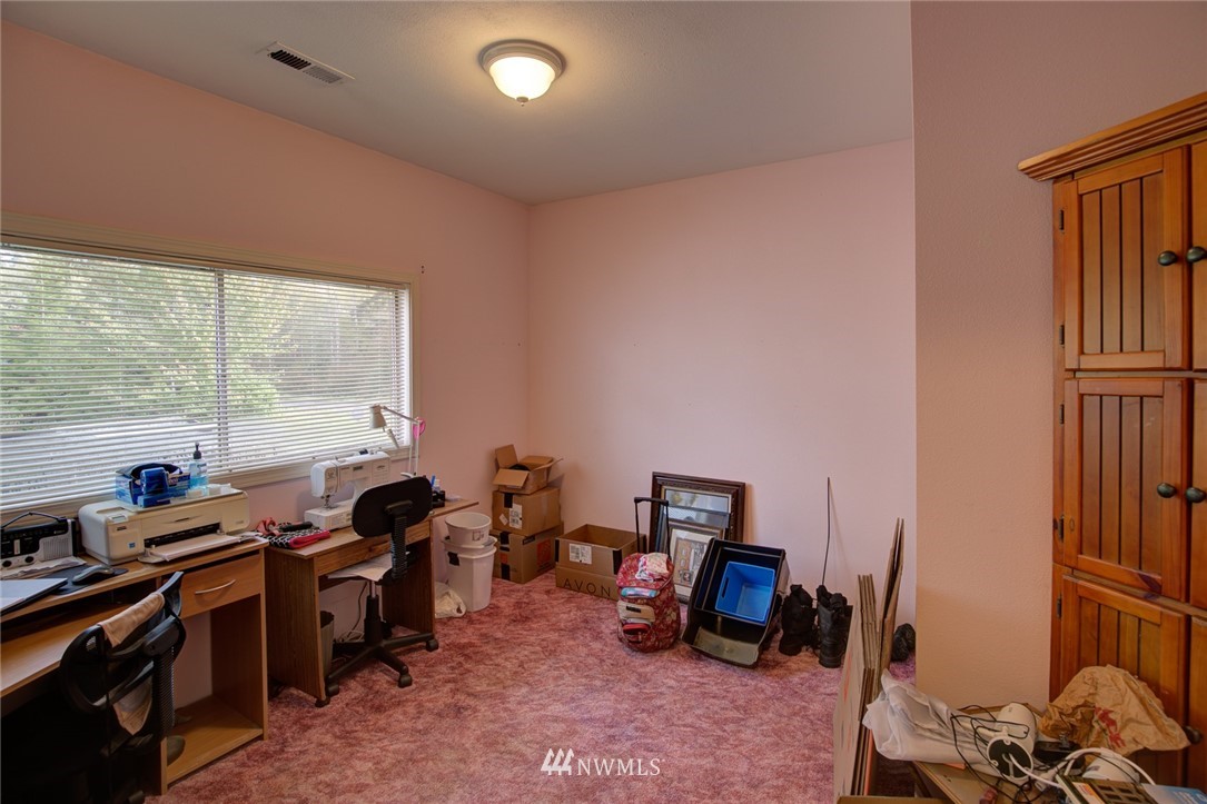 803 Clarke Road Aberdeen, WA 98520 - Photo 16 of 24 Gallery Image 16