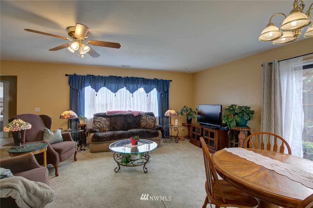 803 Clarke Road Aberdeen, WA 98520 - Photo 5 of 24 Gallery Image 5