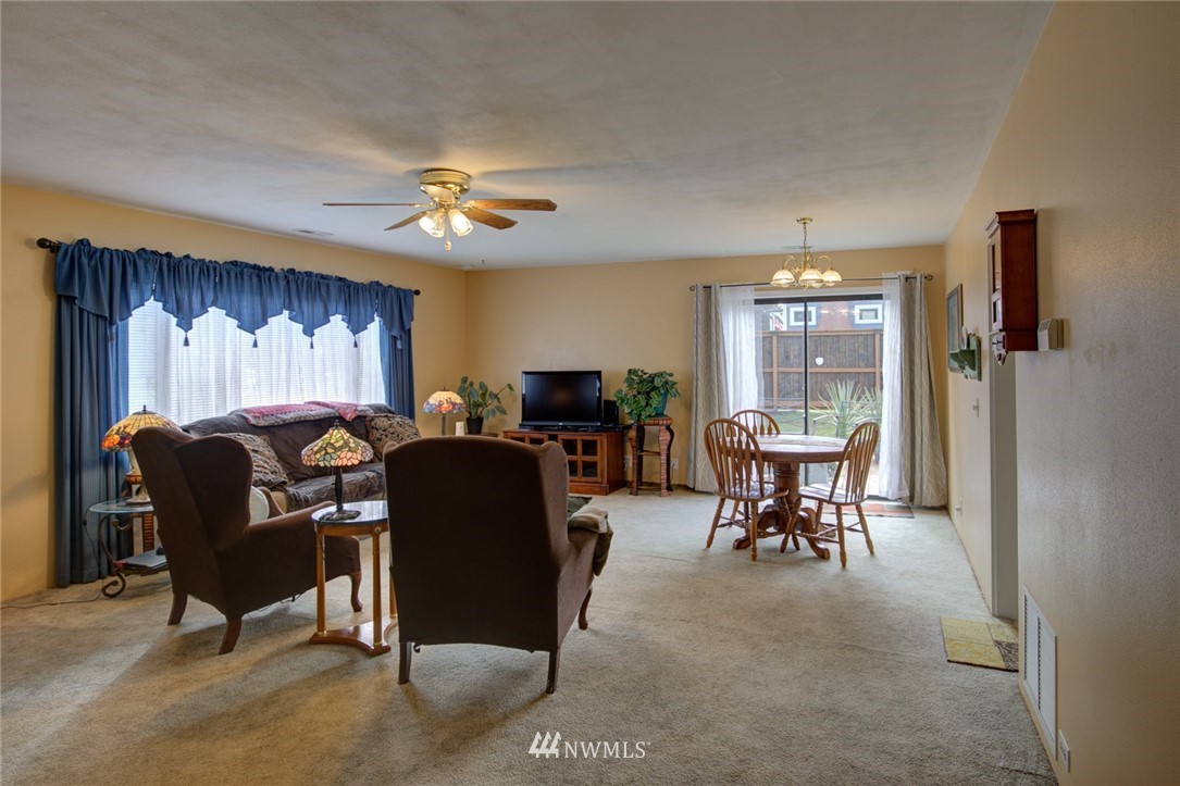 803 Clarke Road Aberdeen, WA 98520 - Photo 6 of 24 Gallery Image 6