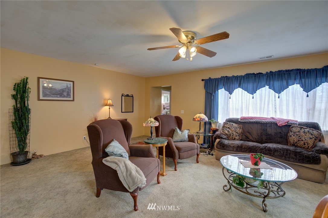 803 Clarke Road Aberdeen, WA 98520 - Photo 7 of 24 Gallery Image 7
