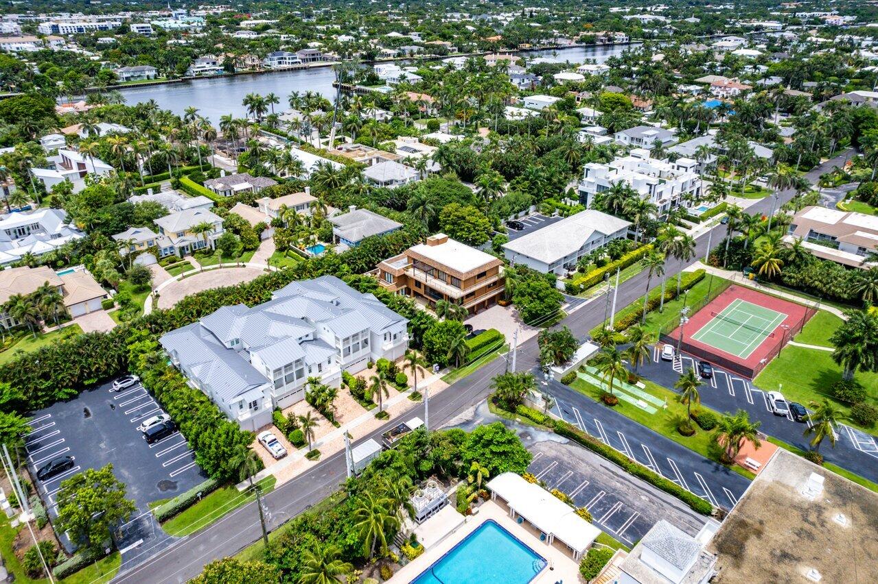 122 Andrews Avenue, Unit 2A Delray Beach, FL 33483 - Photo 36 of 39 an aerial view of a city