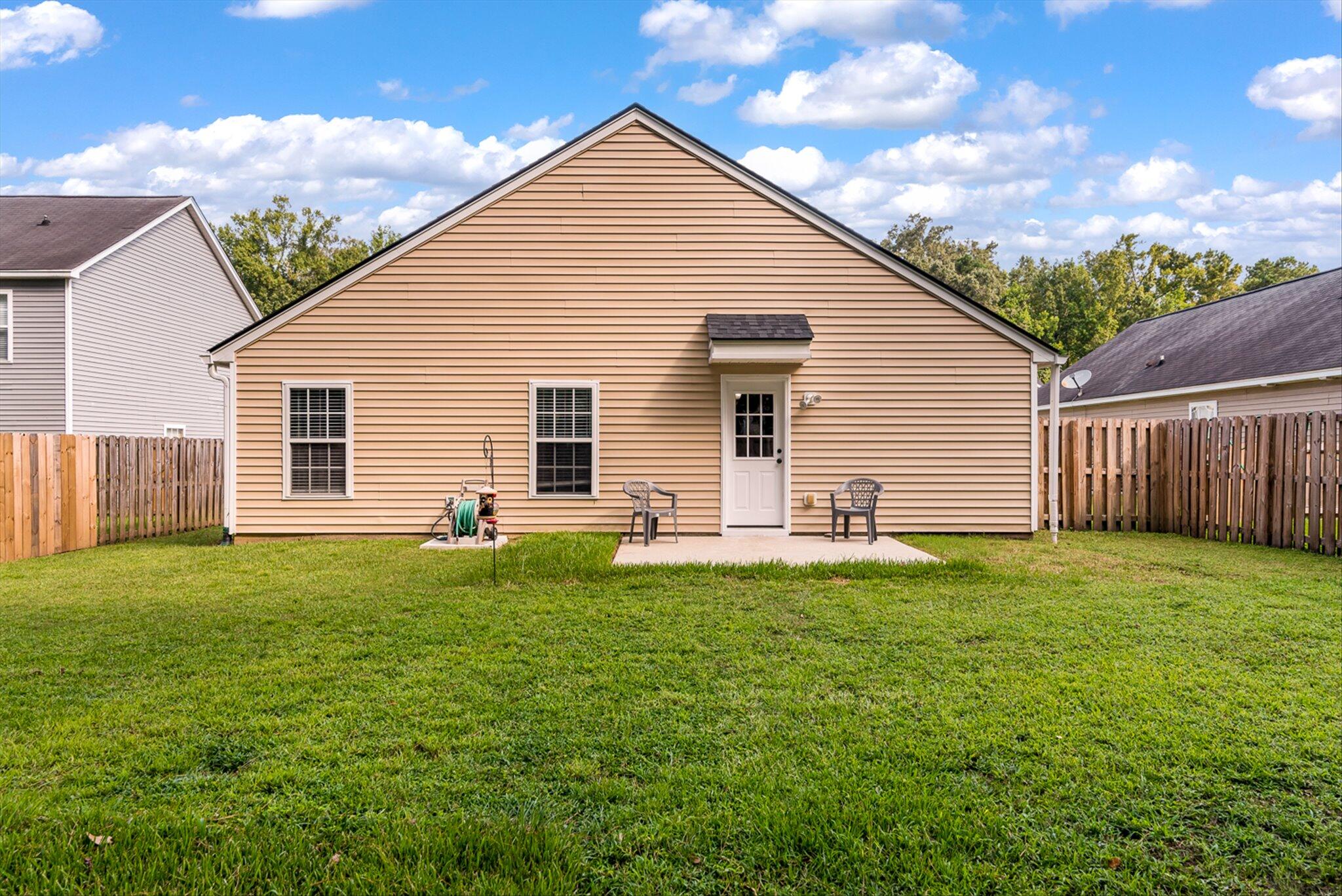 115 Avalon Road Summerville, SC 29483 - Photo 21 of 26 26-115 Avalon-29