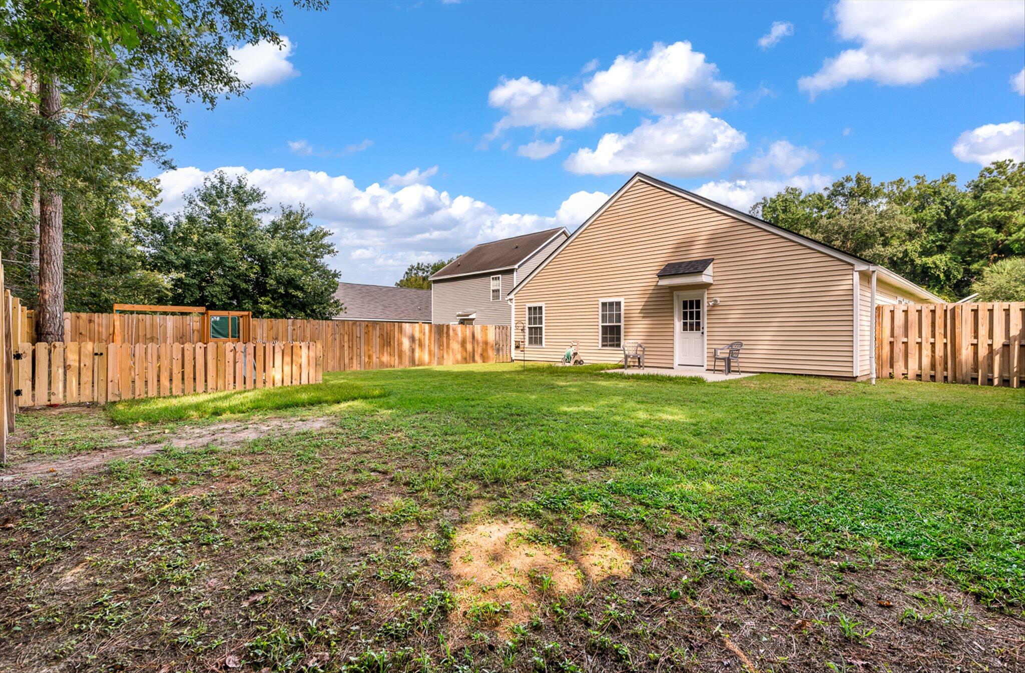 115 Avalon Road Summerville, SC 29483 - Photo 24 of 26 25-115 Avalon-28
