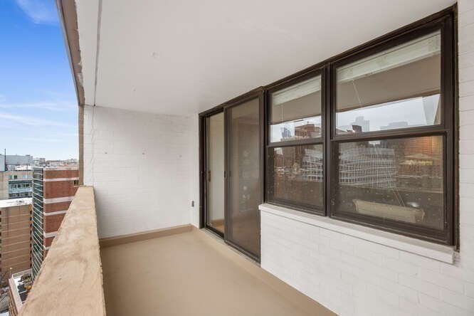2 Hawthorne Place, Unit 16M Boston, MA 02114 - Photo 25 of 36 a view of a balcony