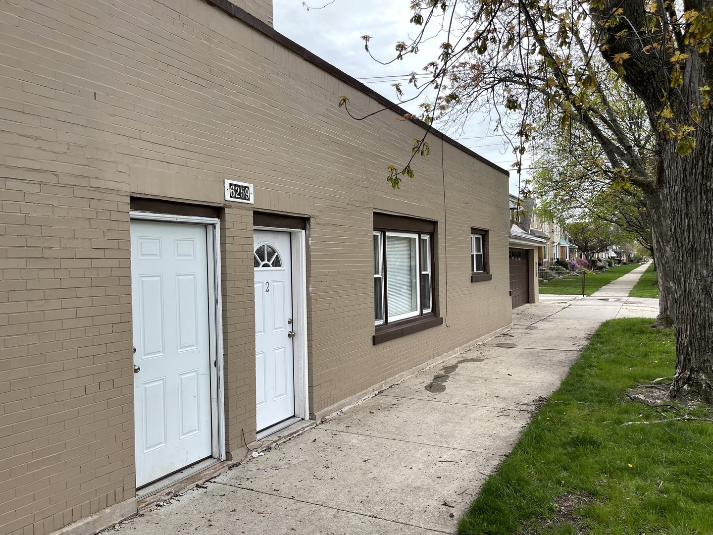 6259 West Peterson Avenue Chicago, IL 60646 - Photo 1 of 22