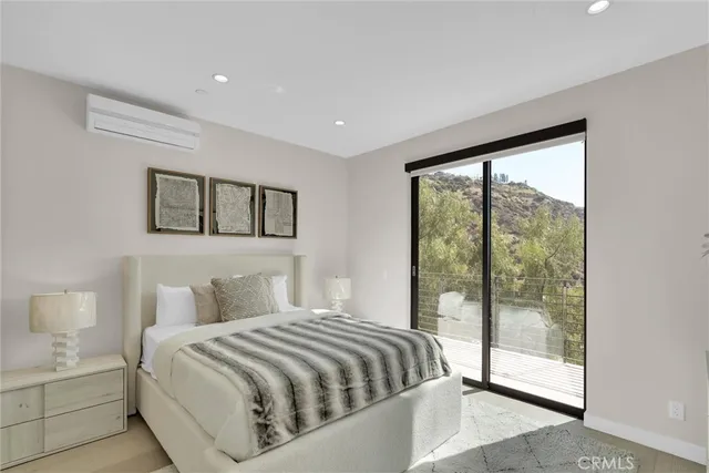 $6,670,000 | 2341 Zorada Court, Los Angeles, CA 90046