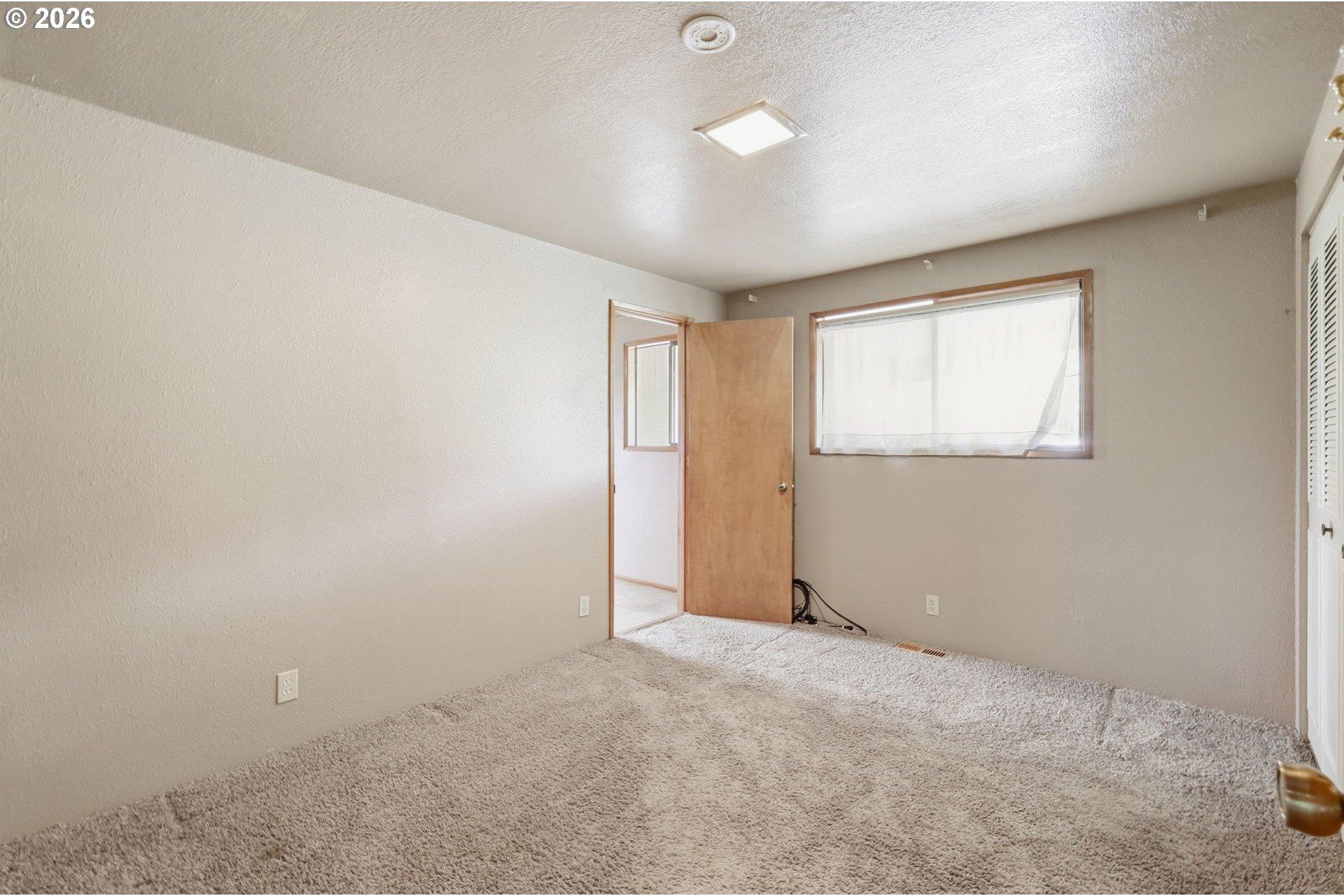 24153 Vaughn Road Veneta, OR 97487 - Photo 14 of 46 Gallery Image 14