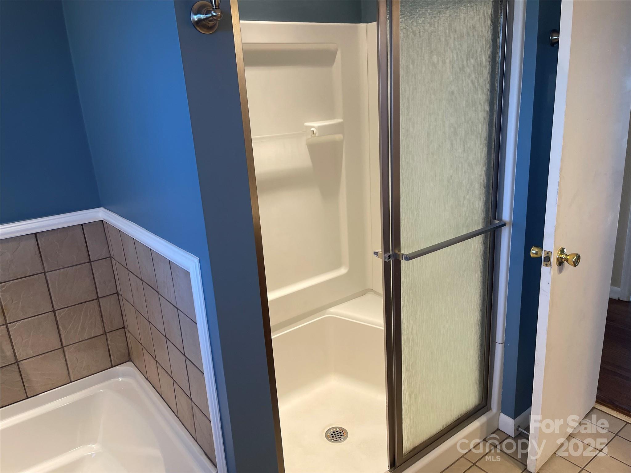 14701 Beckenham Drive Charlotte, NC 28227 - Photo 13 of 19 a view of balcony