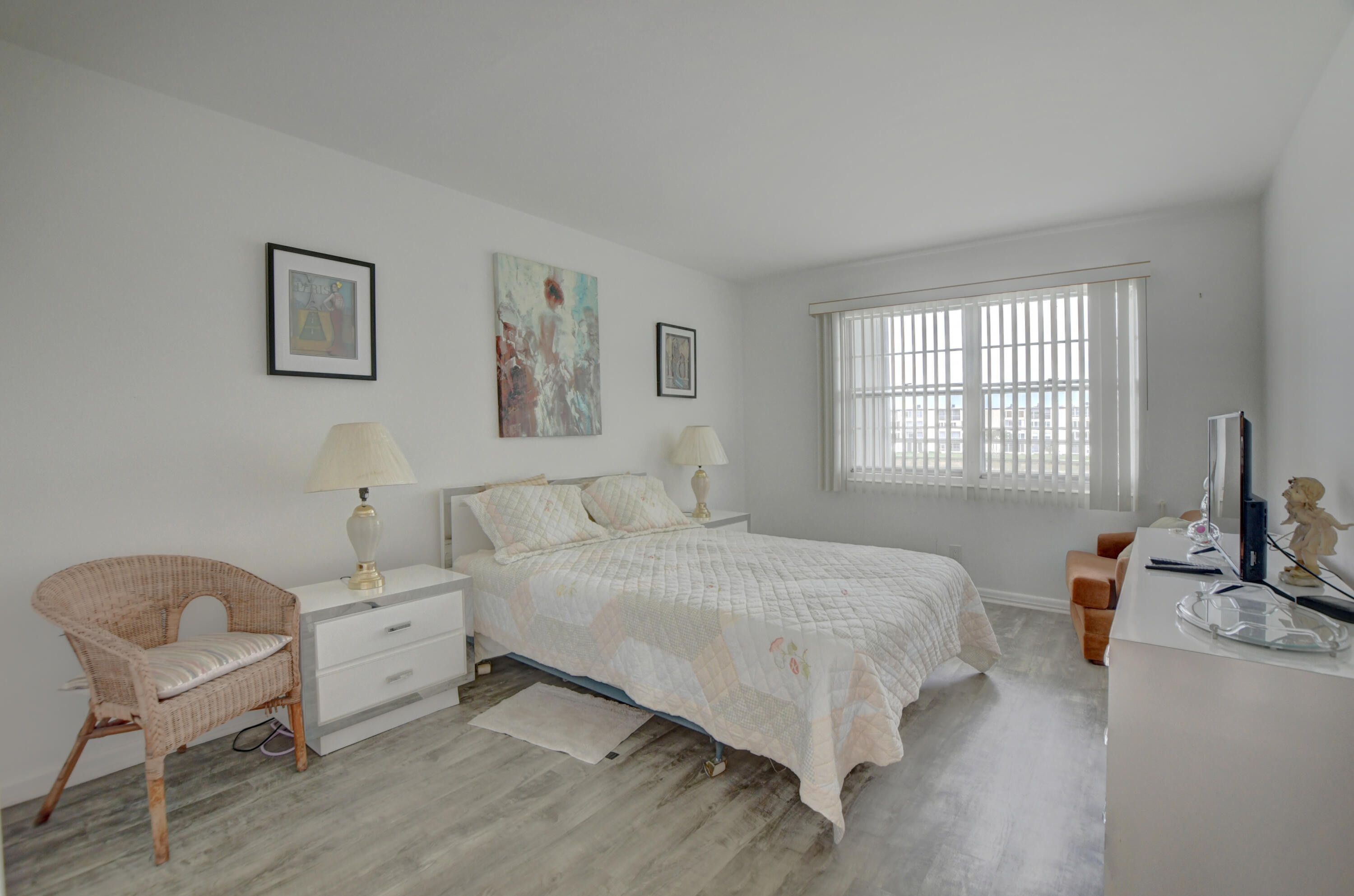 3046 Cornwall C, Unit 3046C Boca Raton, FL 33434 - Photo 12 of 71 12_ebf_3696_697_698_699_700