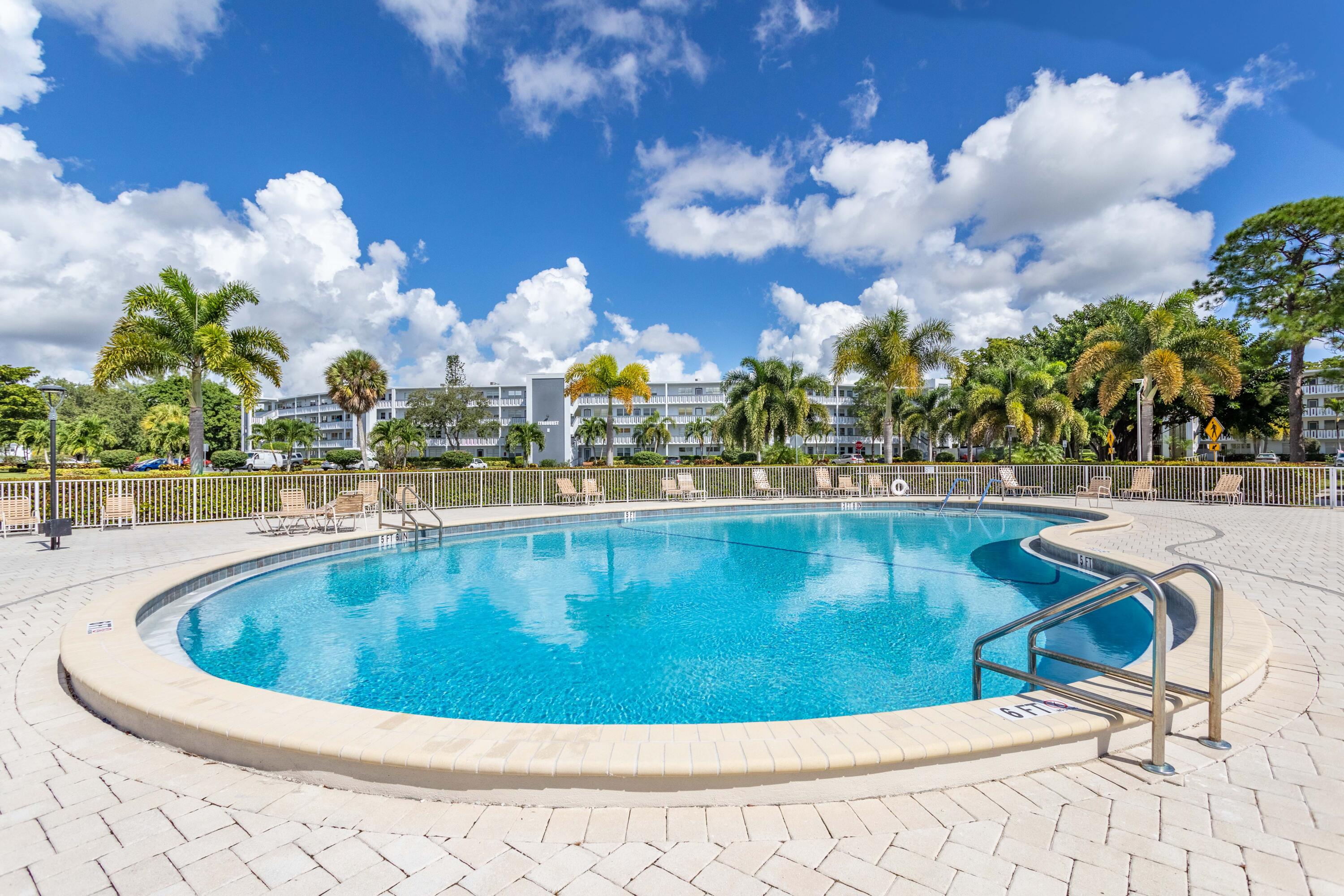 3046 Cornwall C, Unit 3046C Boca Raton, FL 33434 - Photo 48 of 71 2042-1-23