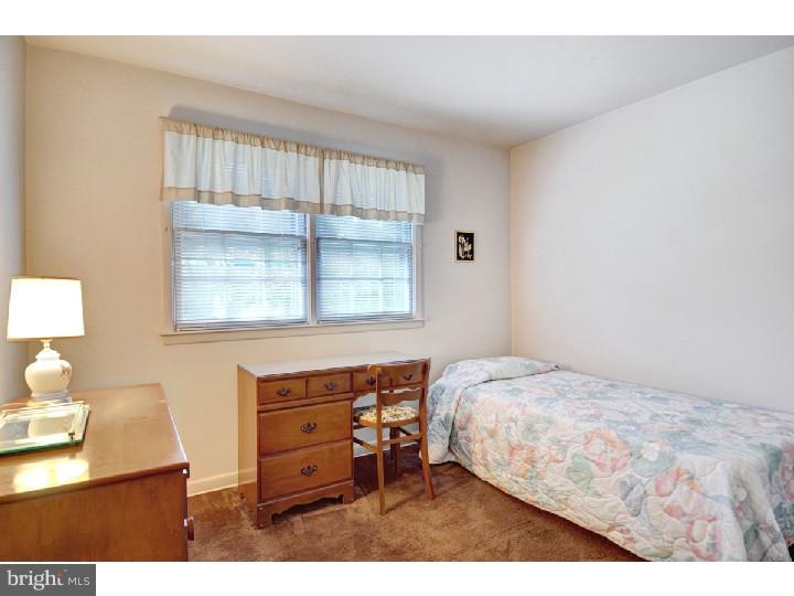 502 Howard Road Cherry Hill, NJ 08034 - Photo 15 of 20 Bedroom 3