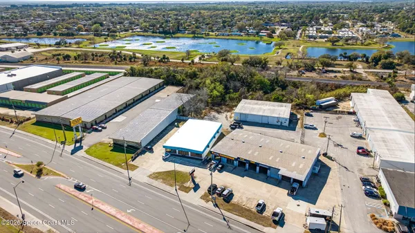 $1,800,000 | 809 North Cocoa Boulevard, Unit 102, Cocoa, FL 32922