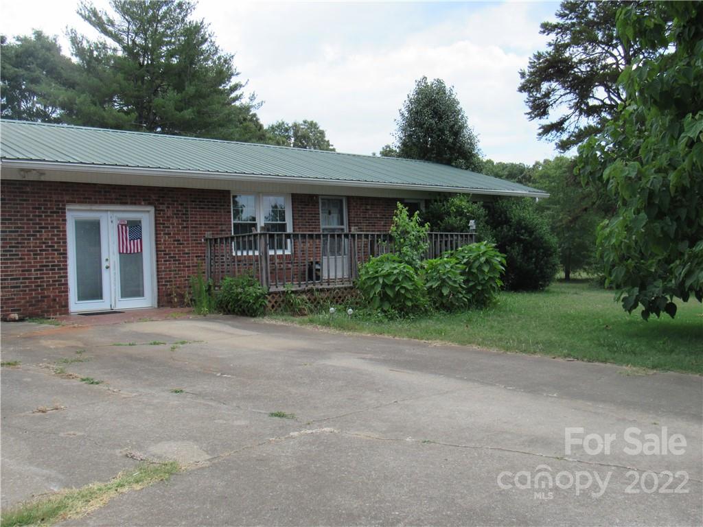 258 Raleigh Ledbetter Road Ellenboro, NC 28040 - Photo 4 of 26 Gallery Image 4