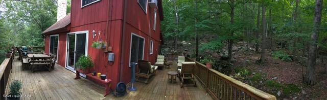 4208 Winchester Way Bushkill, PA 18324 - Photo 44 of 44 a view of balcony and deck