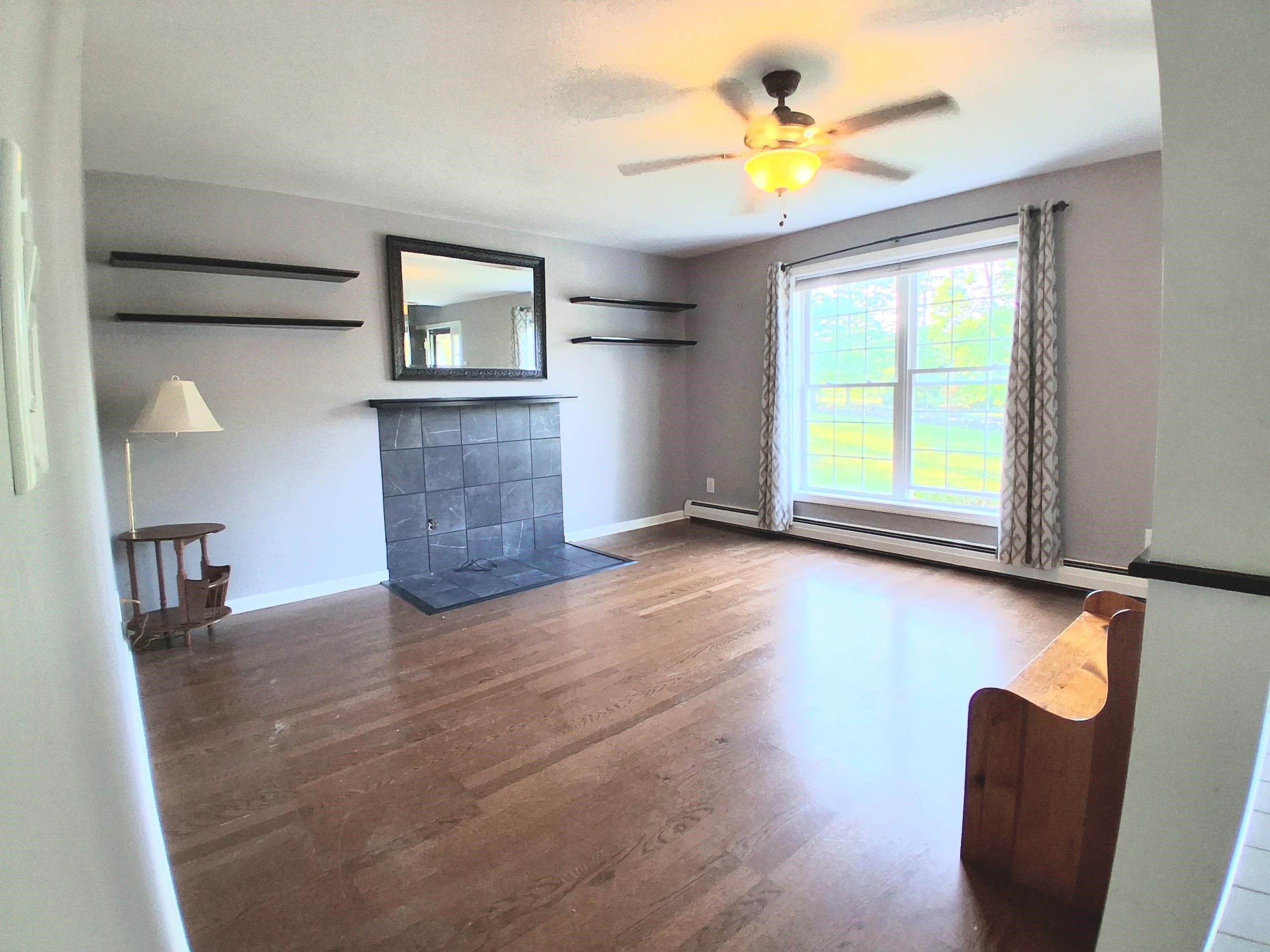 120 S Road Deerfield, NH 03037 - Photo 7 of 32