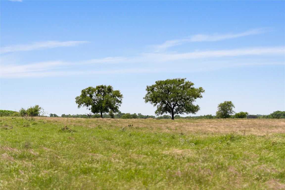 16160 Siler Road Moody, TX 76557 - Photo 14 of 40 a view of beach and ocean view