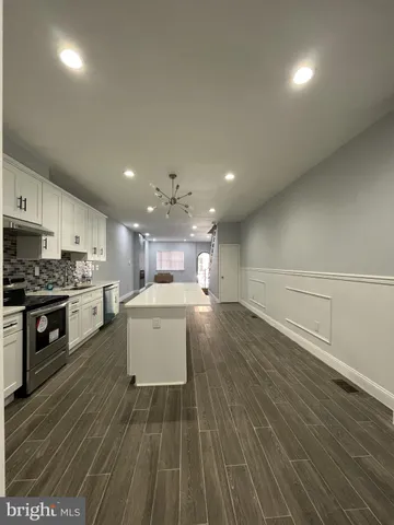 an empty room with closet