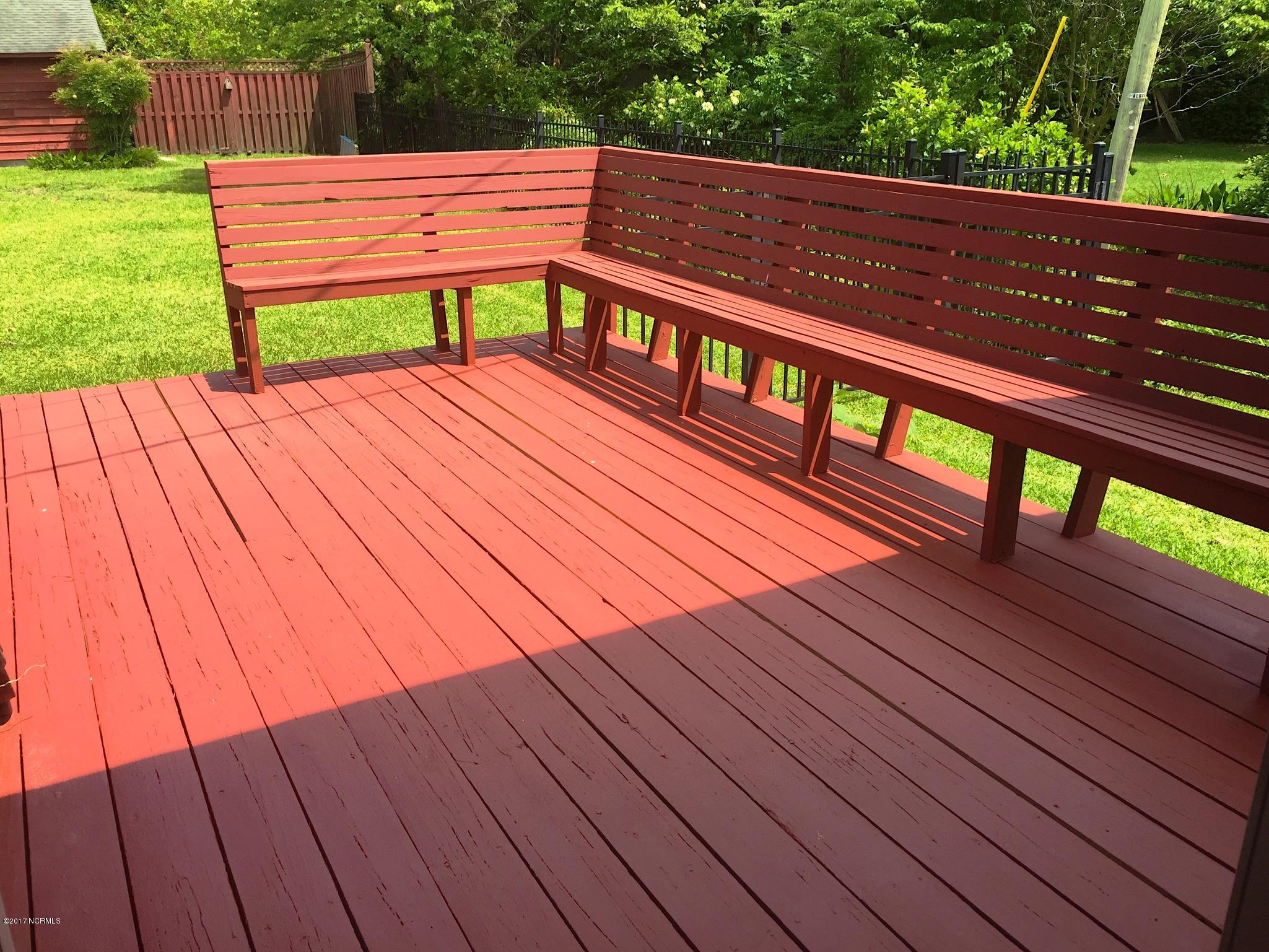 3937 Halifax Road Wilmington, NC 28403 - Photo 36 of 50 Lots of room to entertain on this outdoor deck with built in seating