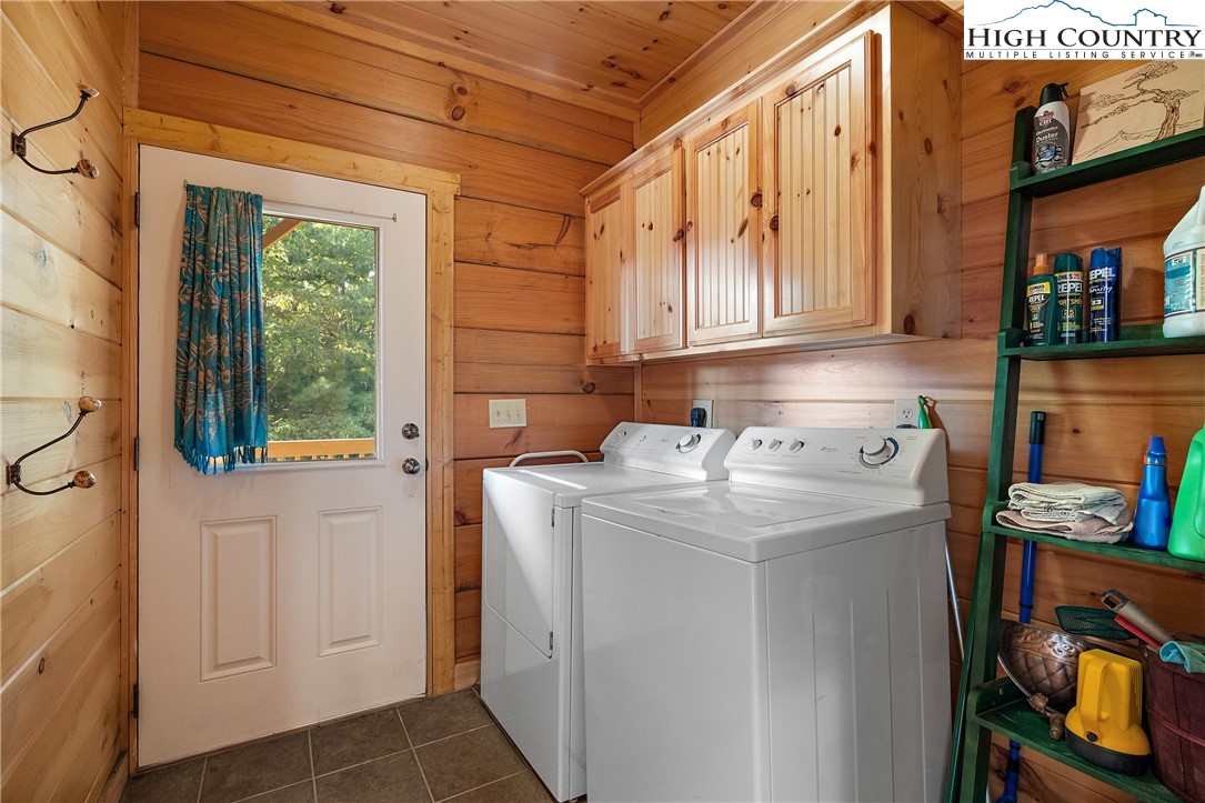 4923 Staghorn Road Purlear, NC 28665 - Photo 43 of 49 a utility room with dryer and washer