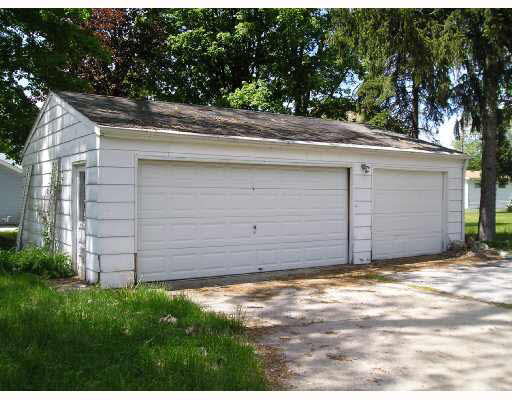 18627 Cleveland Road South Bend, IN 46637 - Photo 6 of 7 Gallery Image 6