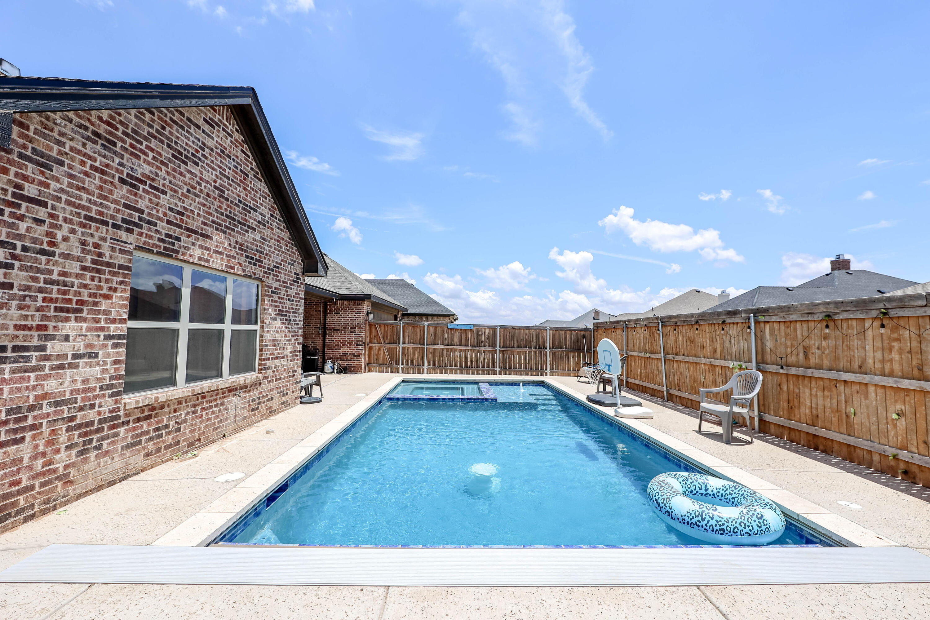 7041 99th Street Lubbock, TX 79424 - Photo 32 of 33 Pool