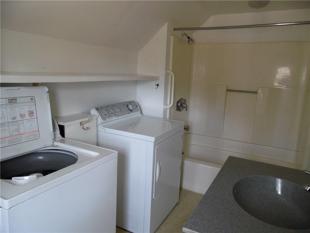 2841 Friendship Road Waldoboro, ME 04572 - Photo 19 of 30 Laundry in first floor bathroom.