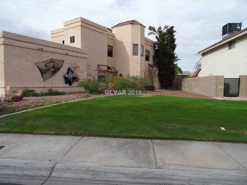 2800 Mirage Road Henderson, NV 89074 - Photo 2 of 35 Facade/Exterior Front. Side yard on the front of the house