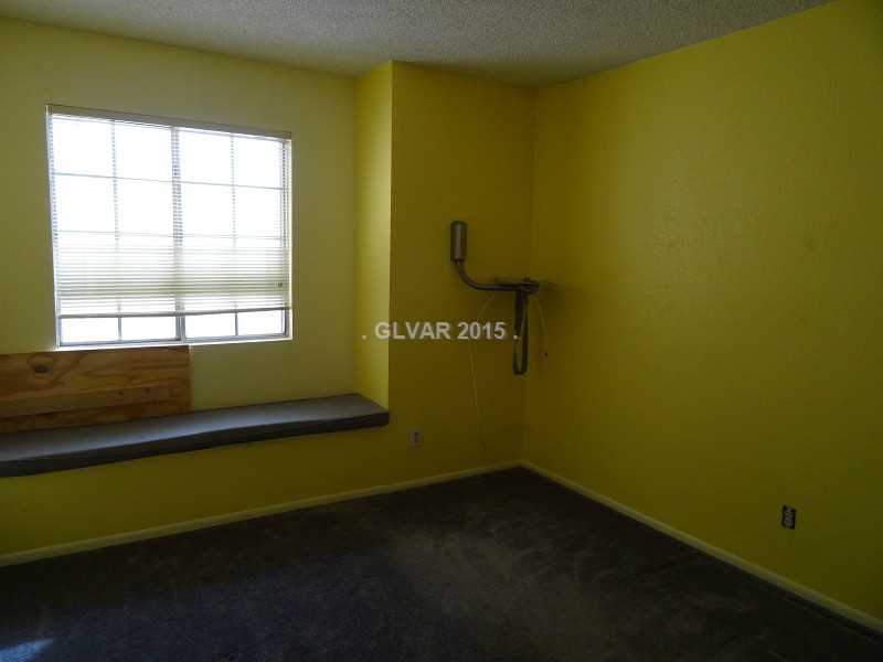 2800 Mirage Road Henderson, NV 89074 - Photo 26 of 35 Bedroom. 3rd Bedroom with window seat. 9 10" x 9 9"