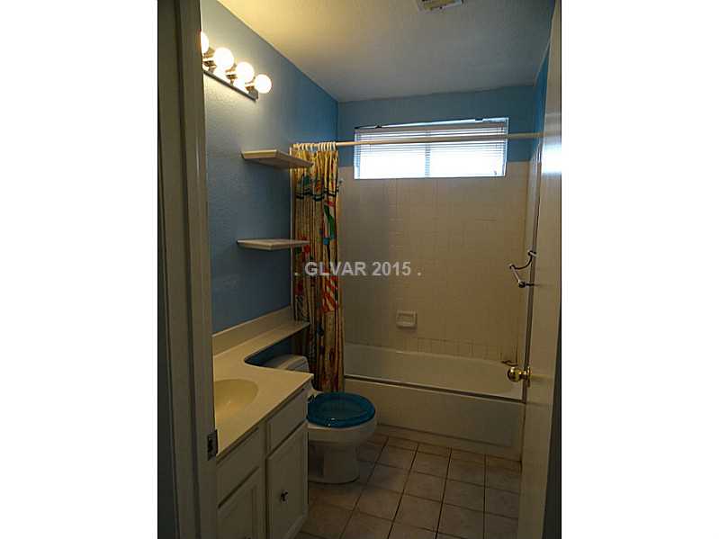 2800 Mirage Road Henderson, NV 89074 - Photo 27 of 35 Bathroom. Upstairs 2nd bathroom