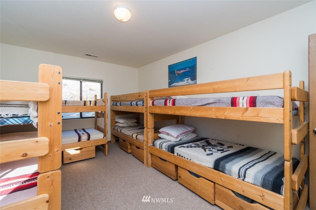 152 Spader Bay Road Chelan, WA 98816 - Photo 15 of 25 Gallery Image 15