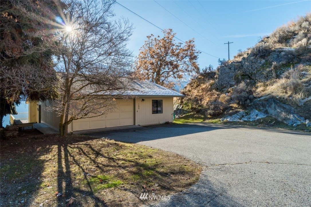 152 Spader Bay Road Chelan, WA 98816 - Photo 8 of 25 Gallery Image 8