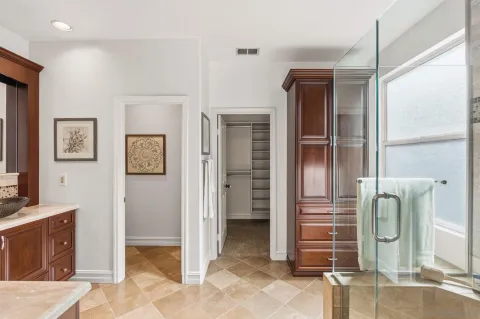 a view of livingroom with bathroom