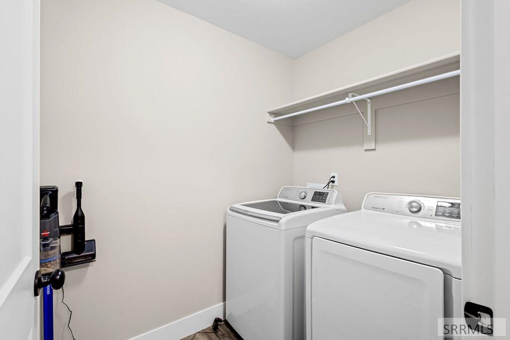 4047 Maizy Way Ammon, ID 83406 - Photo 24 of 42